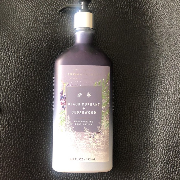NWT Bath & Body Works Aromatherapy Black Currant + Cedarwood Moisturizing Lotion - Picture 7 of 7